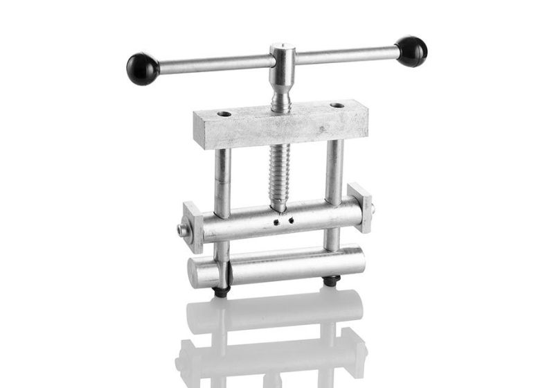 اسکیوزر دستی رستگار صنعت مدل SQA63