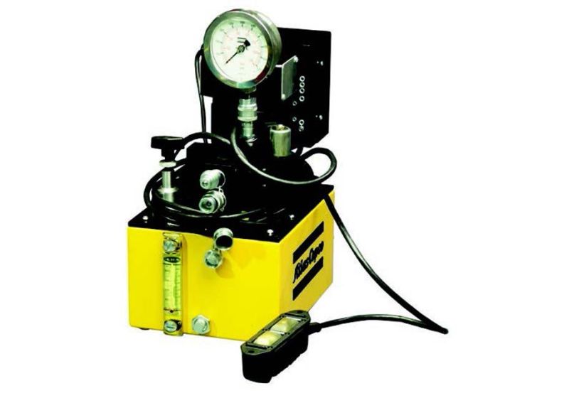 electric hydraulic pump,
an electric hydraulic pump