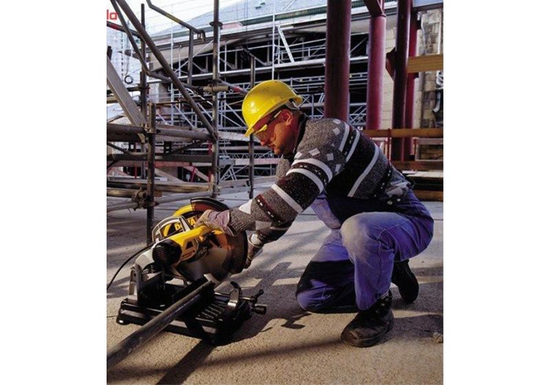 Cut off Saw model DW872