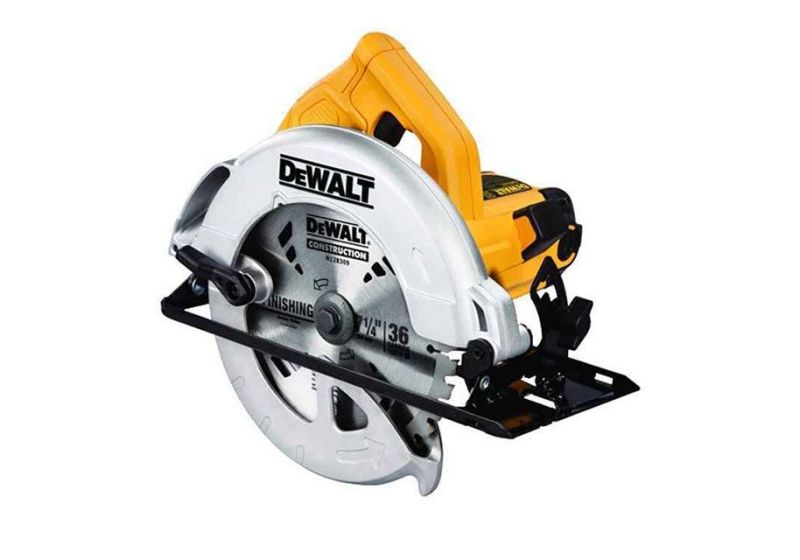 DEWALT Circular Saw model DWE560