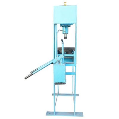 RSCO Hydraulic pressing machine (15 tons)