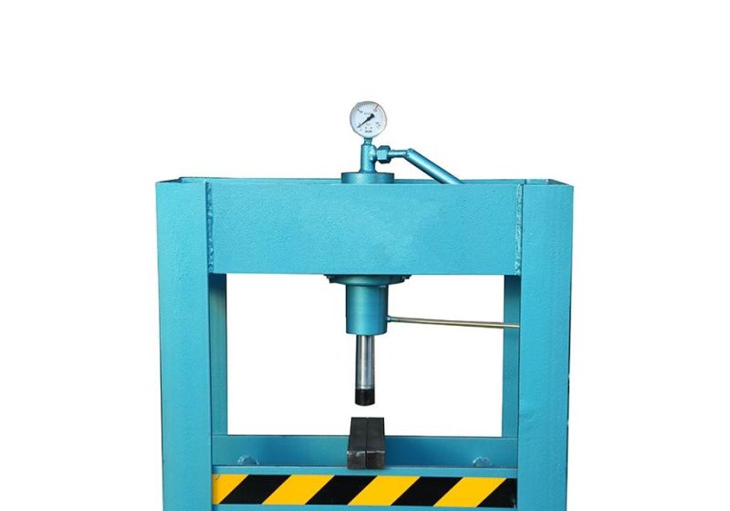 RSCO Hydraulic pressing machine (15 tons)