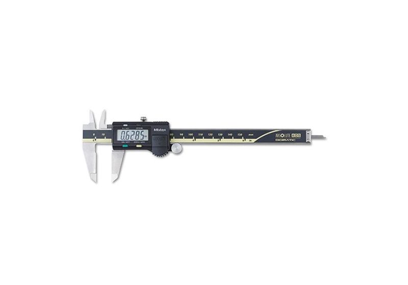 Mitotoyo 15 cm digital caliper model 500-196-30