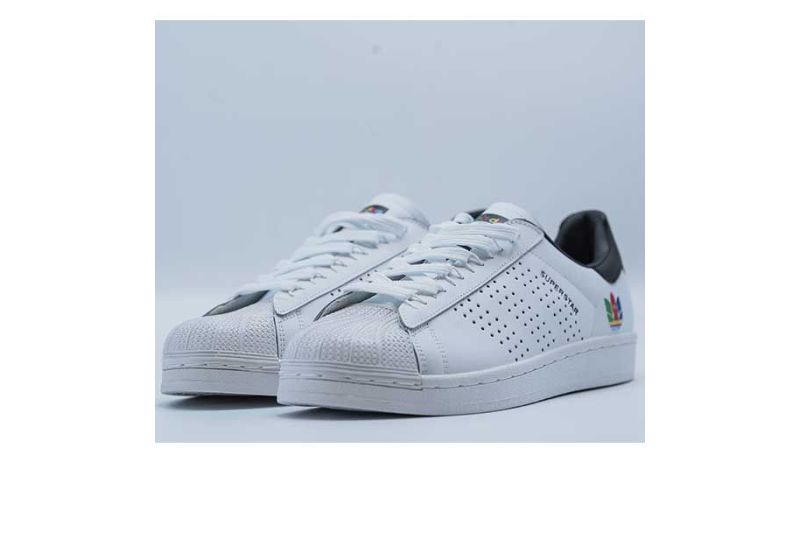 کتونی مردانه آدیداس مدل SNK6