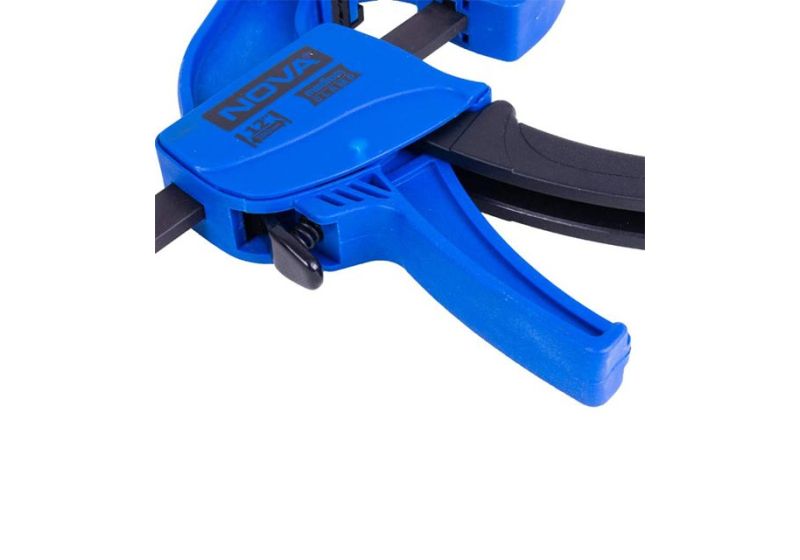 پیچ دستی نووا