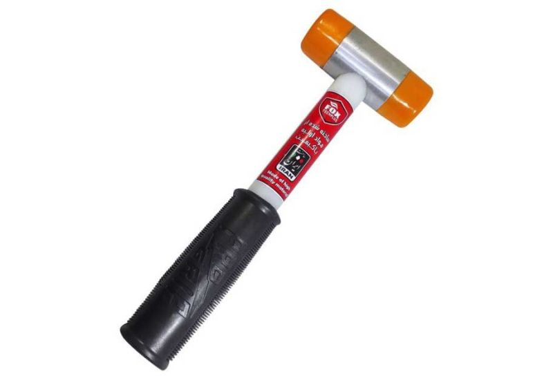 چکش دسته چوبی