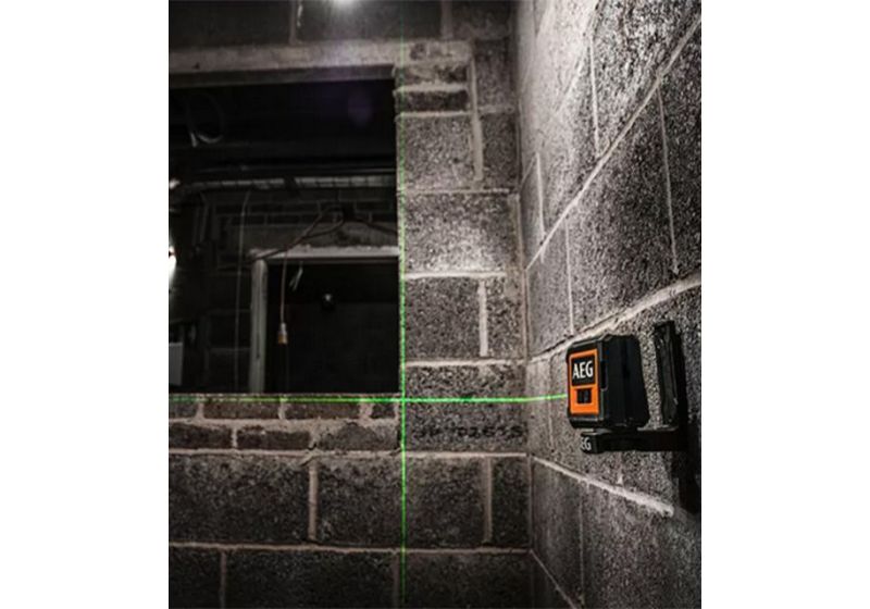 تراز لیزری آاگ مدل CLG220-K