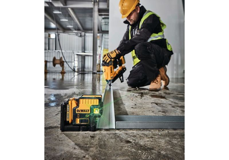 DEWALT  rechargeable Laser Level DCE085D1G  | RSCO