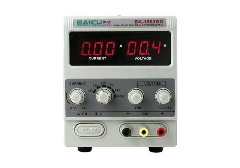 منبع تغذیه الکتریکی باکو مدل 1502DD