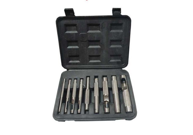 Hollow punch set
