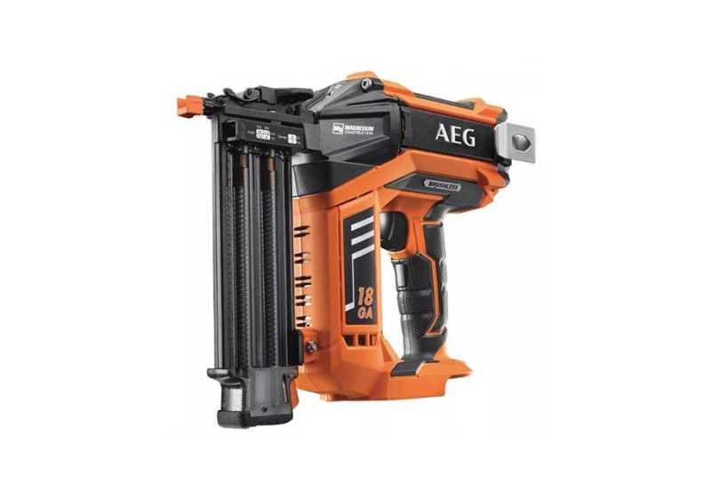 کیت دستگاه شارژی 4 عددی 18 ولت AEG مدل JP18H4-X02