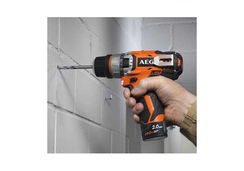 مثقاب لاسلکی 14.4 فولت BSB14G3LI-KIT متوفر بارخص الاسعار و اعلی جودة