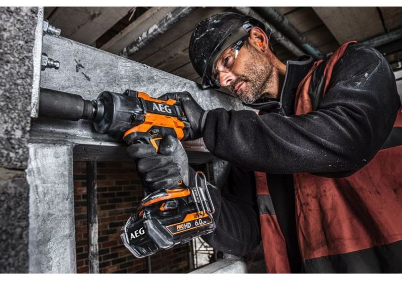 AEG cordless Impact Wrench model BSS18HTF12B6