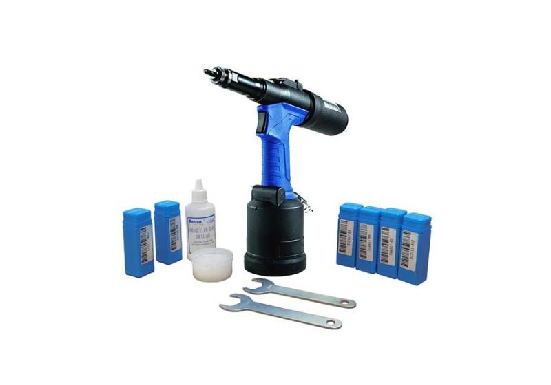 - رستگار صنعت