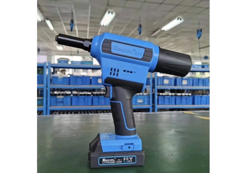 Cordless Rivet Nut
