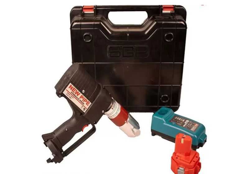 New Pipe battery powered pex pipe crimping gun