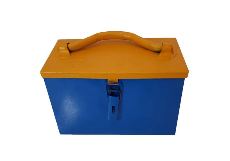 عکس جعبه ابزار فلزی وفایی 30 سانتیمتر ارتشی مدل 1