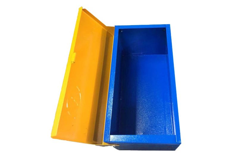 عکس جعبه ابزار فلزی وفایی 30 سانتیمتر ارتشی مدل 1