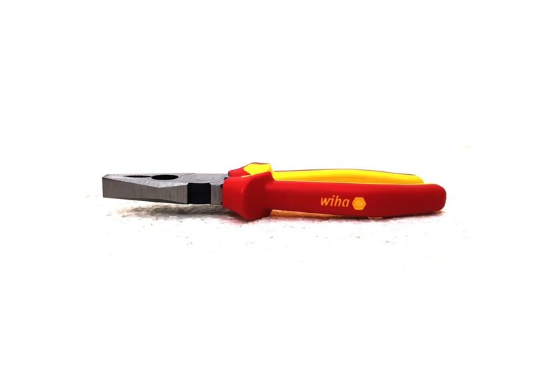 WIHA Combination Pliers 7 inch 7 26708 with cutting blades