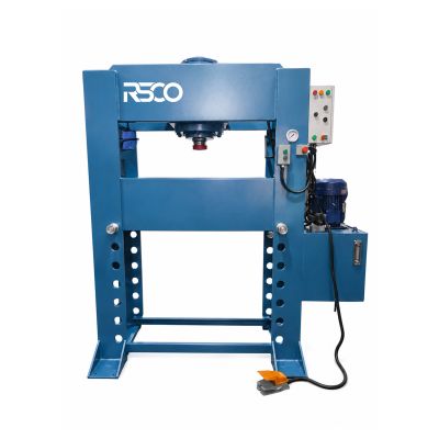 پرس هیدرولیک دروازه ای برقی 200 تن RSCO مدل PKE200