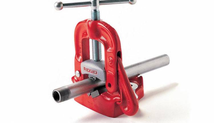 نحوه کار با گیره لوله گیر