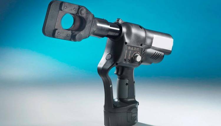 نحوه کار با قیچی کابل بر شارژی