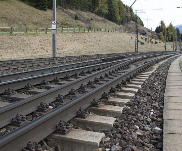 ریل‌های معمولی