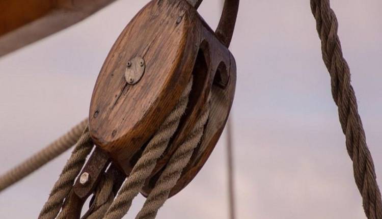 قرقره (Pulley) چیست؟