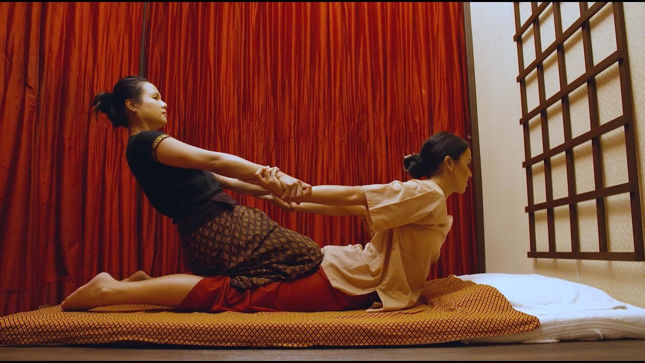 ماساژ تایلندی