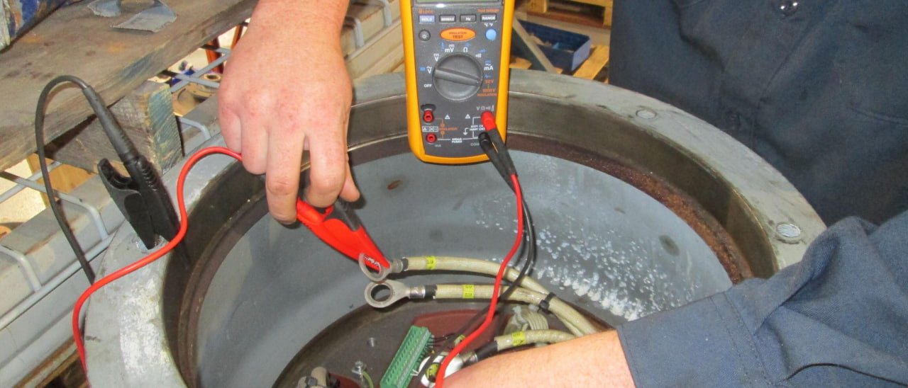 مراحل کار با دستگاه تست پمپ برقی صنعتی