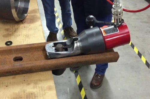 مراحل کار با مهره بر هیدرولیکی