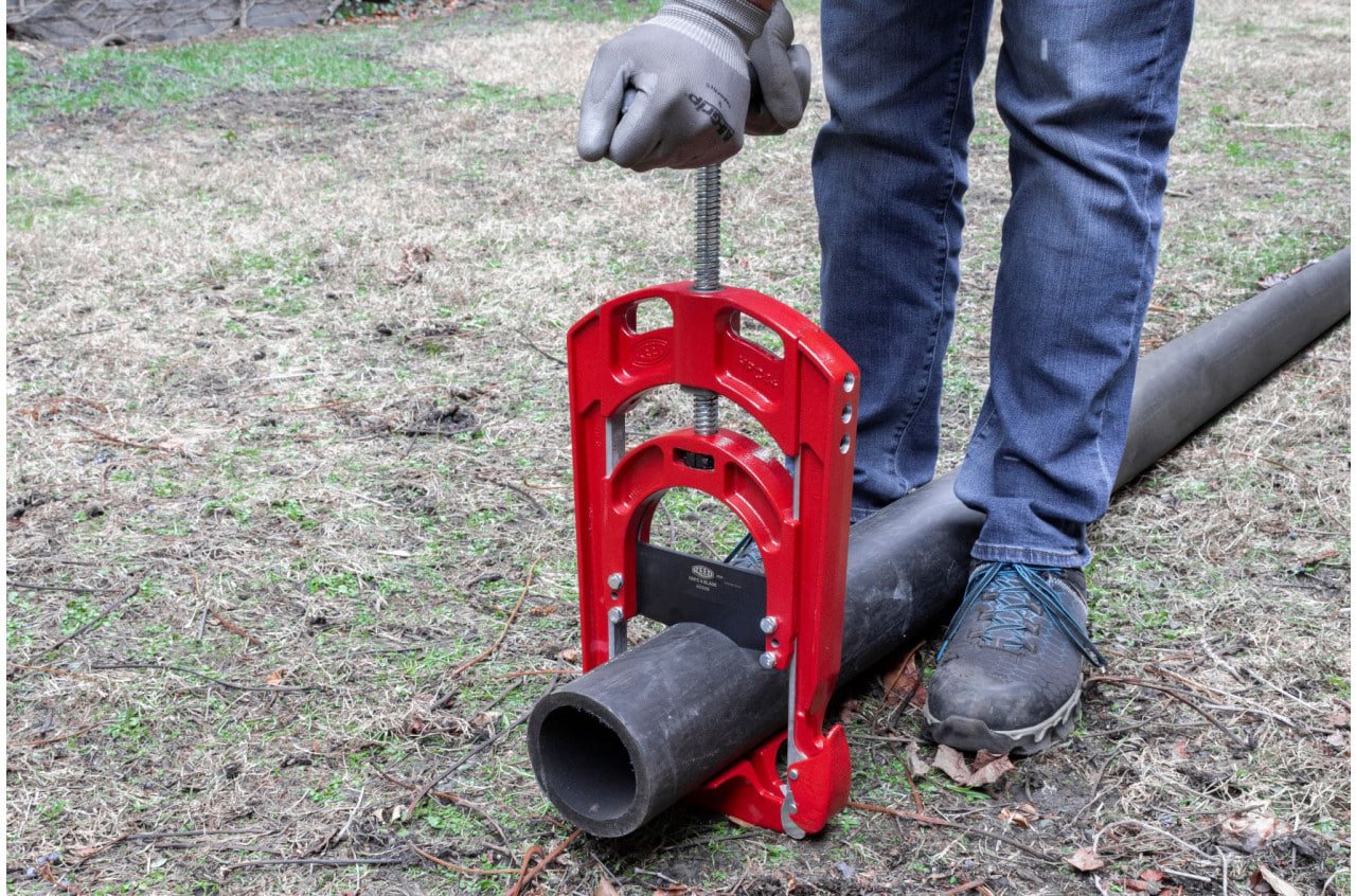 مراحل کار با گیوتین برش لوله